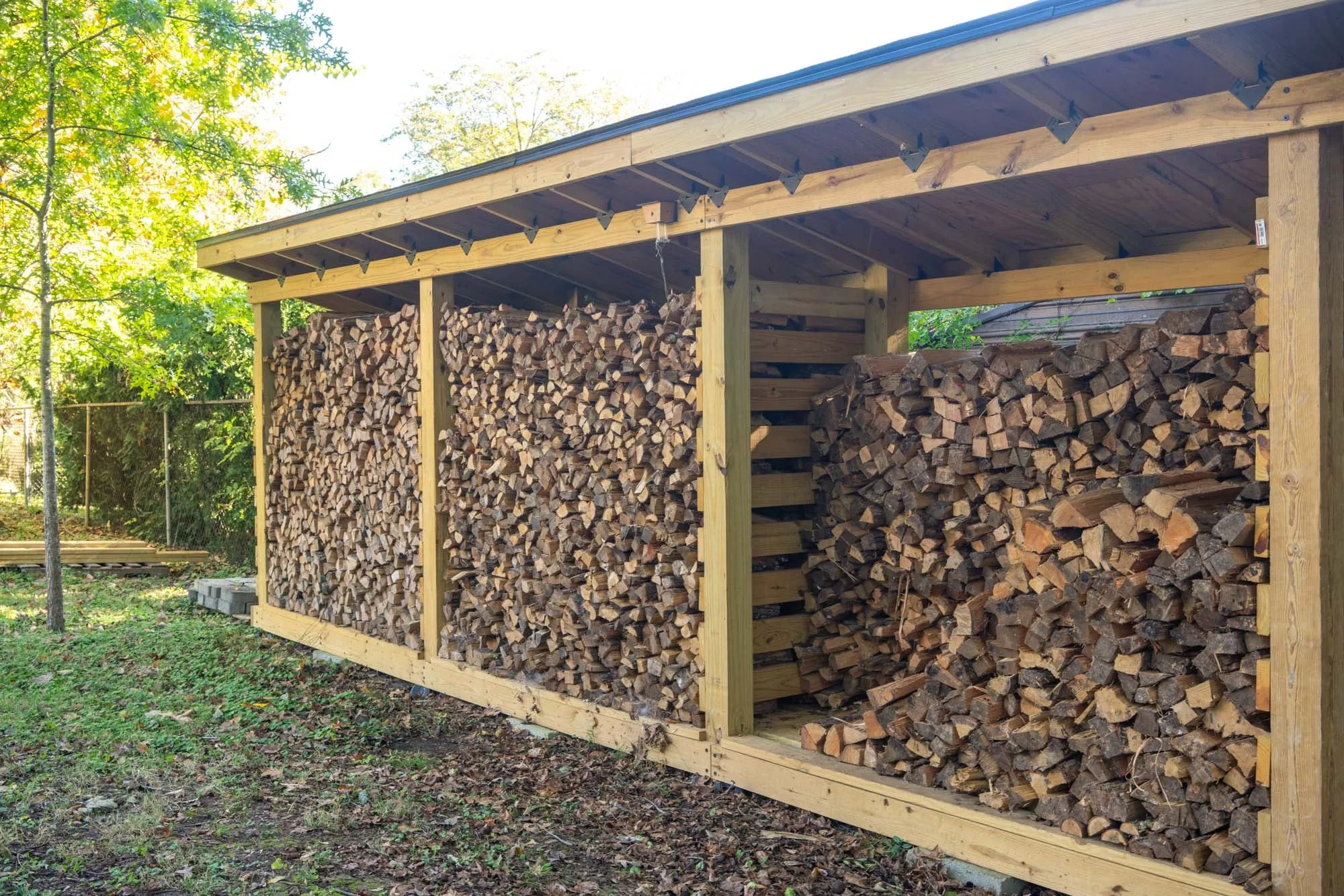 The same firewood shed from the corner, Oak Ridge, TN